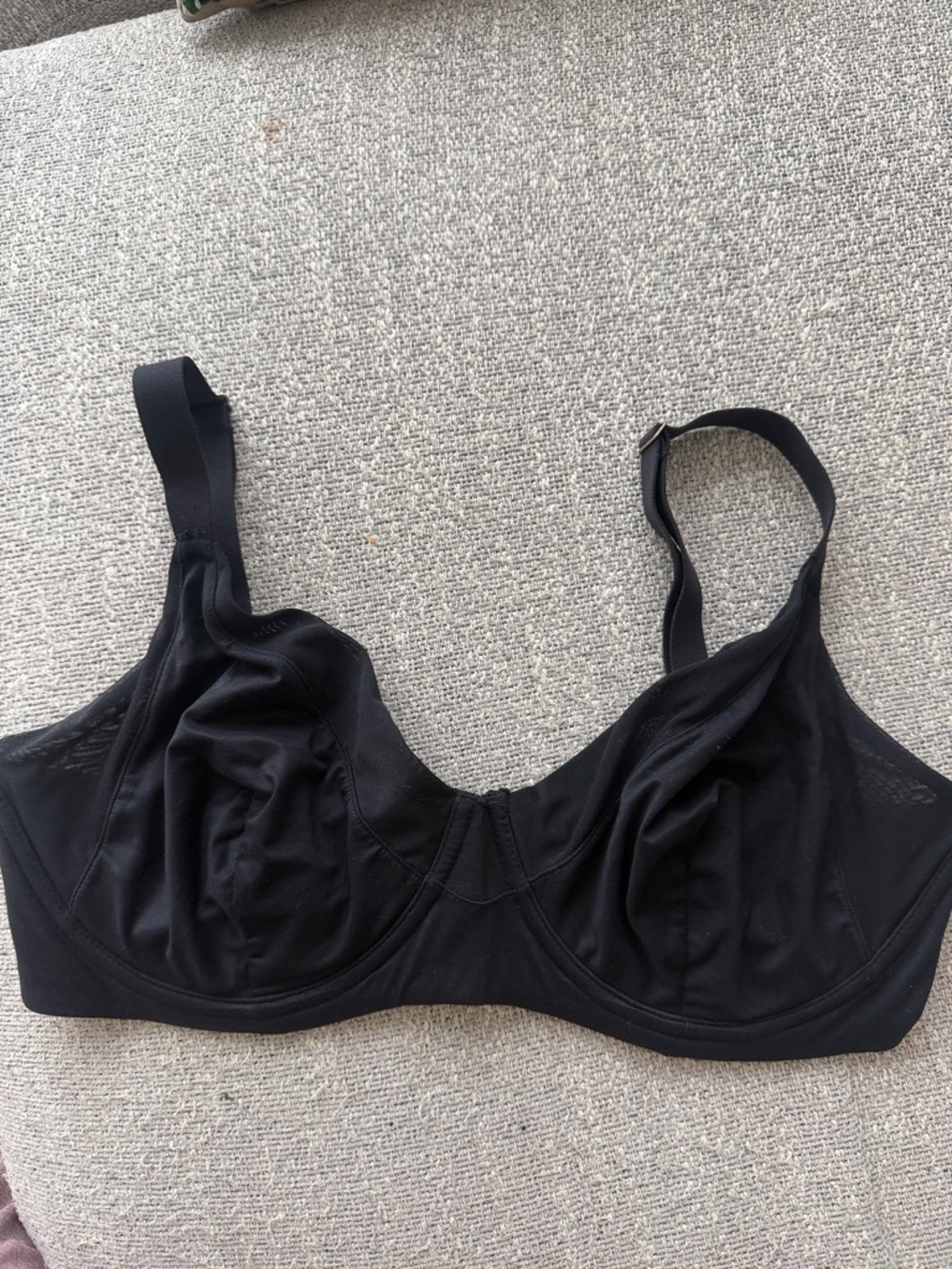 Vanity Fair Black Underwire Bra - Supportive Everyday Style